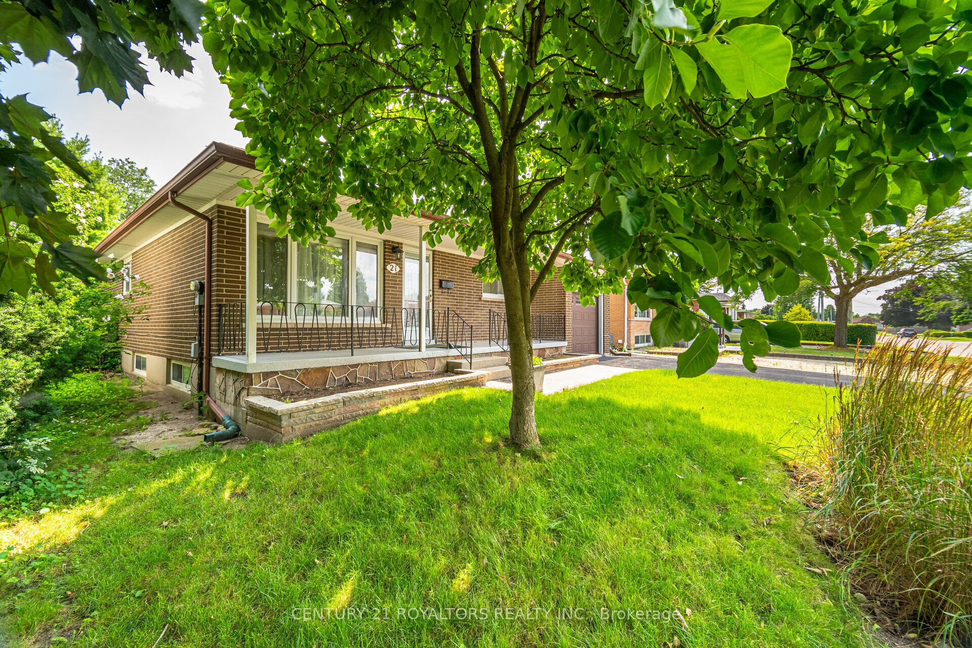 21 Jersey Avenue