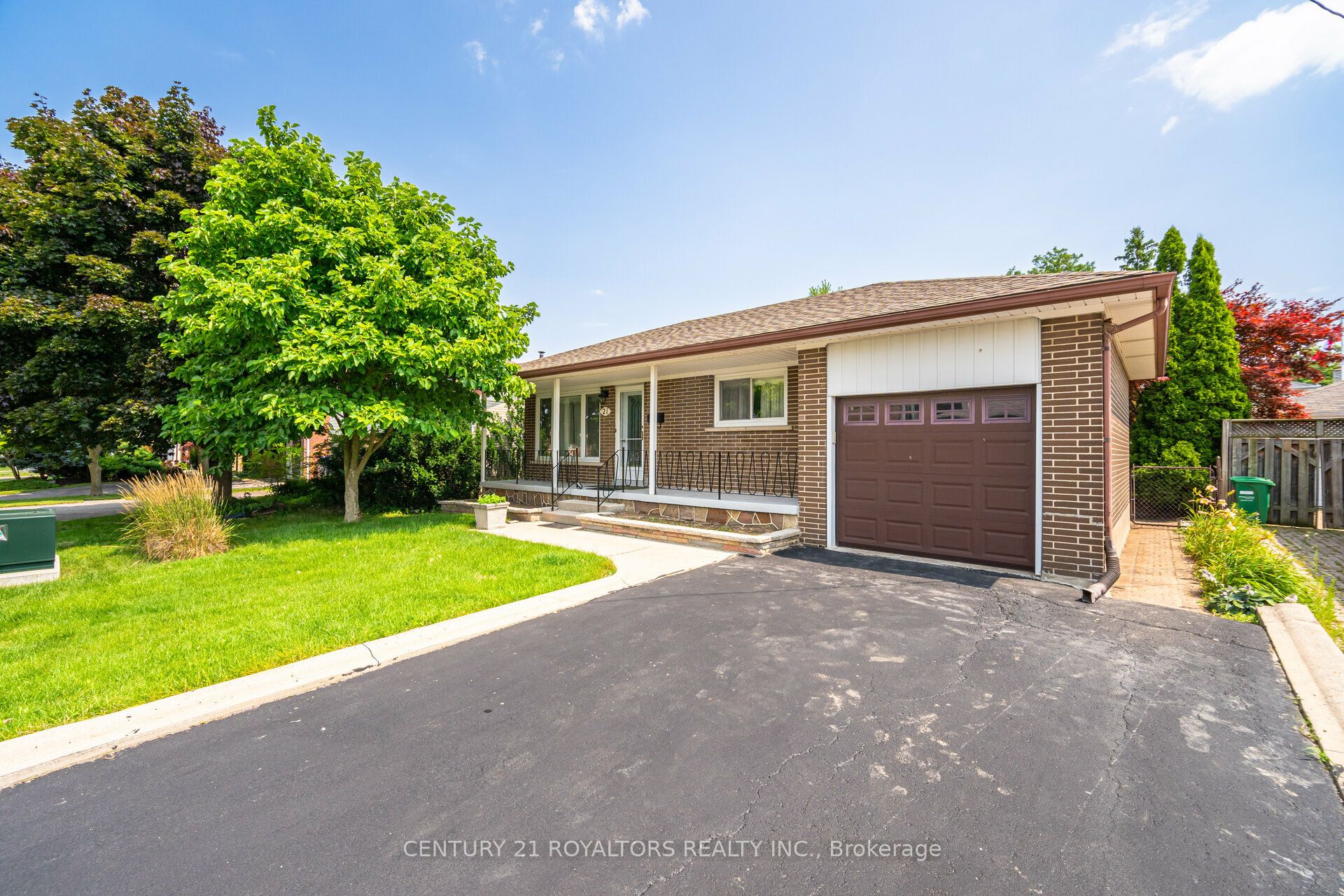 21 Jersey Avenue