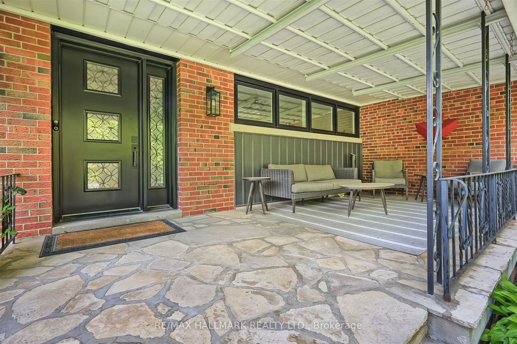 Photo of 1616 Islington Avenue, Toronto, ON M9A 3M6 (MLS # W12773930)