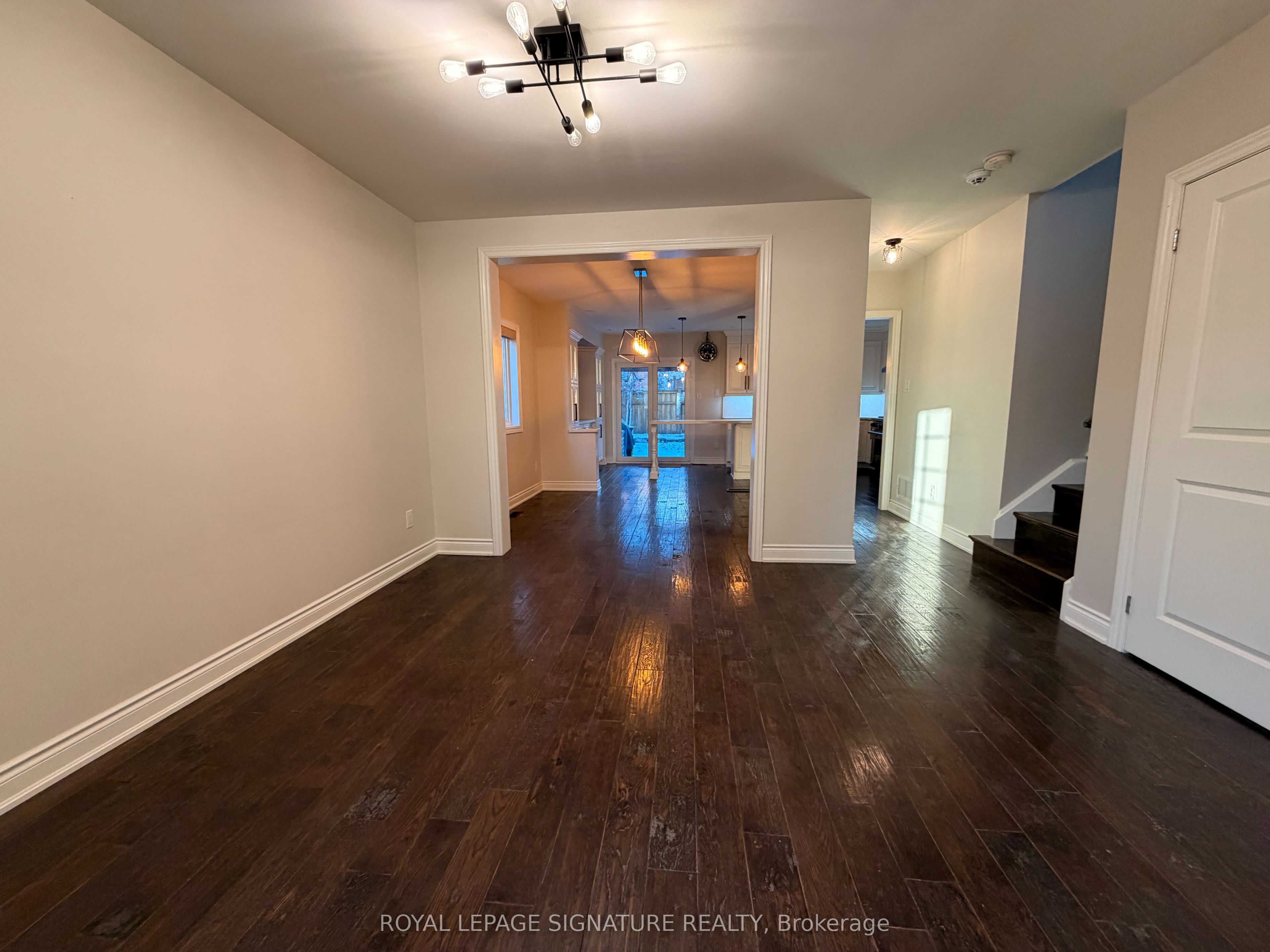 2129 Glenfield Road Main