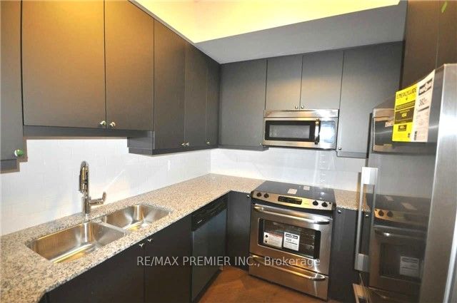 25 Fontenay Court 512