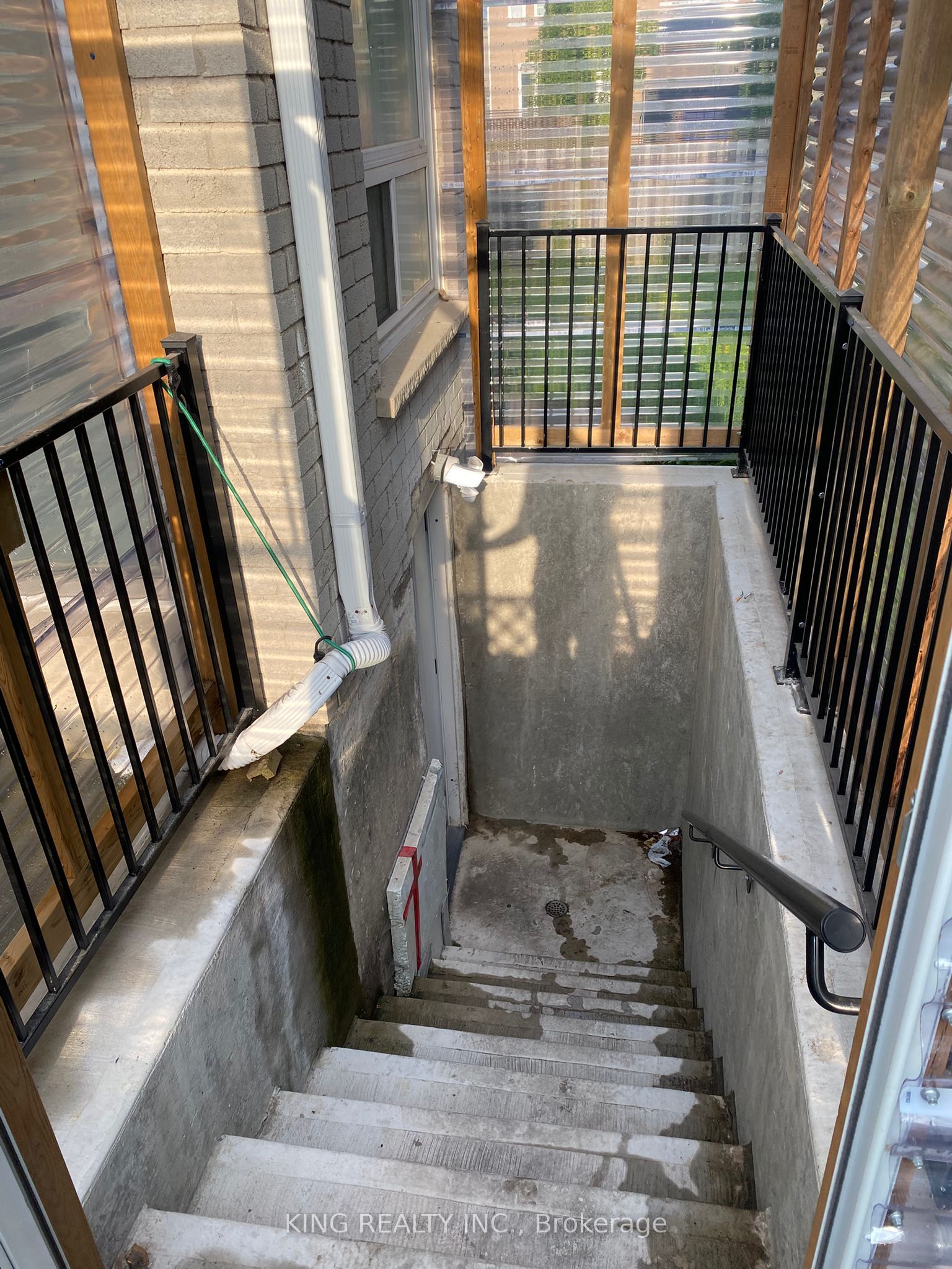 7 Clydesdale Circle Upper