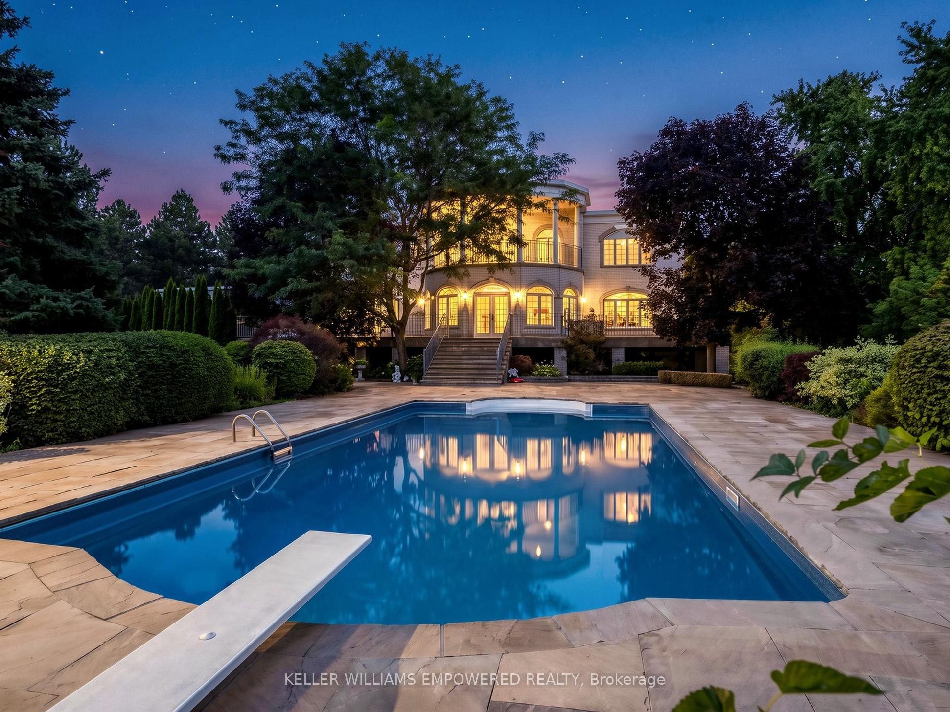 7 Deer Run Court