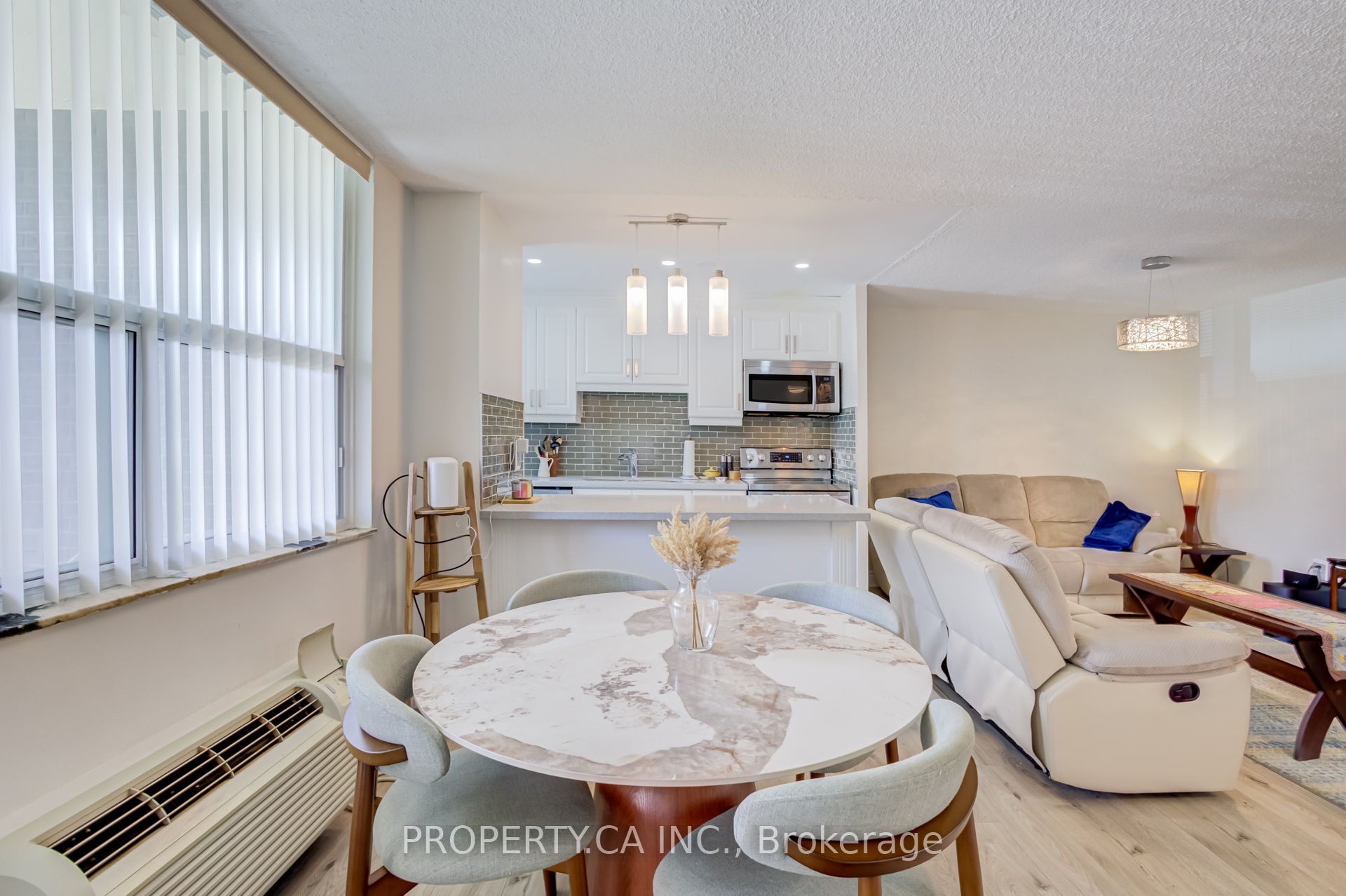 966 Inverhouse Drive 109