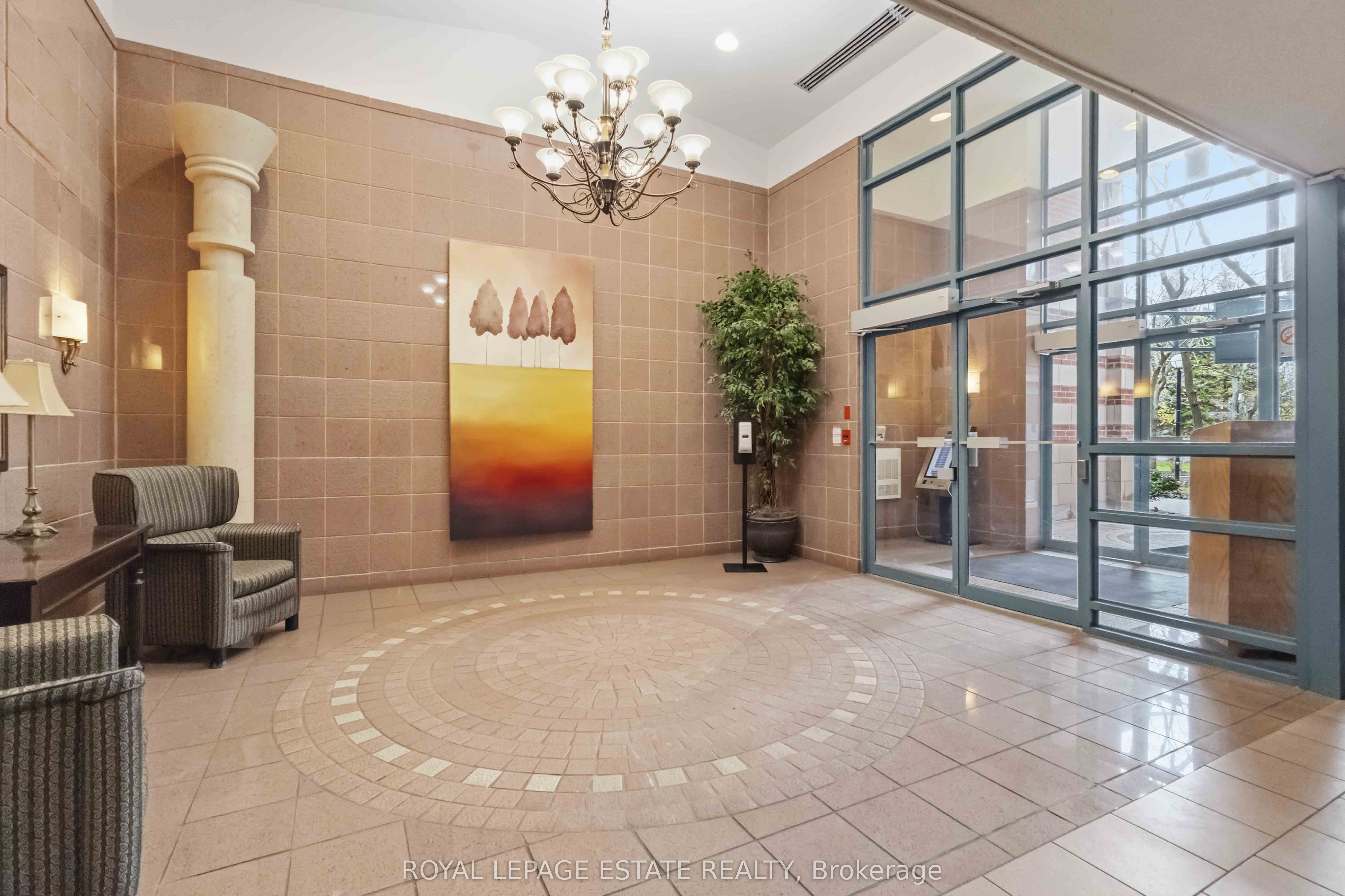 1093 Kingston Road 701