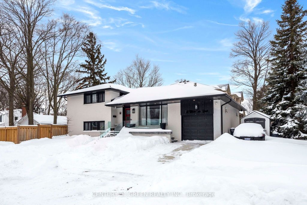 Photo of 18 Winsdale Road, Toronto, ON M9C 2W8 (MLS # W12887870)