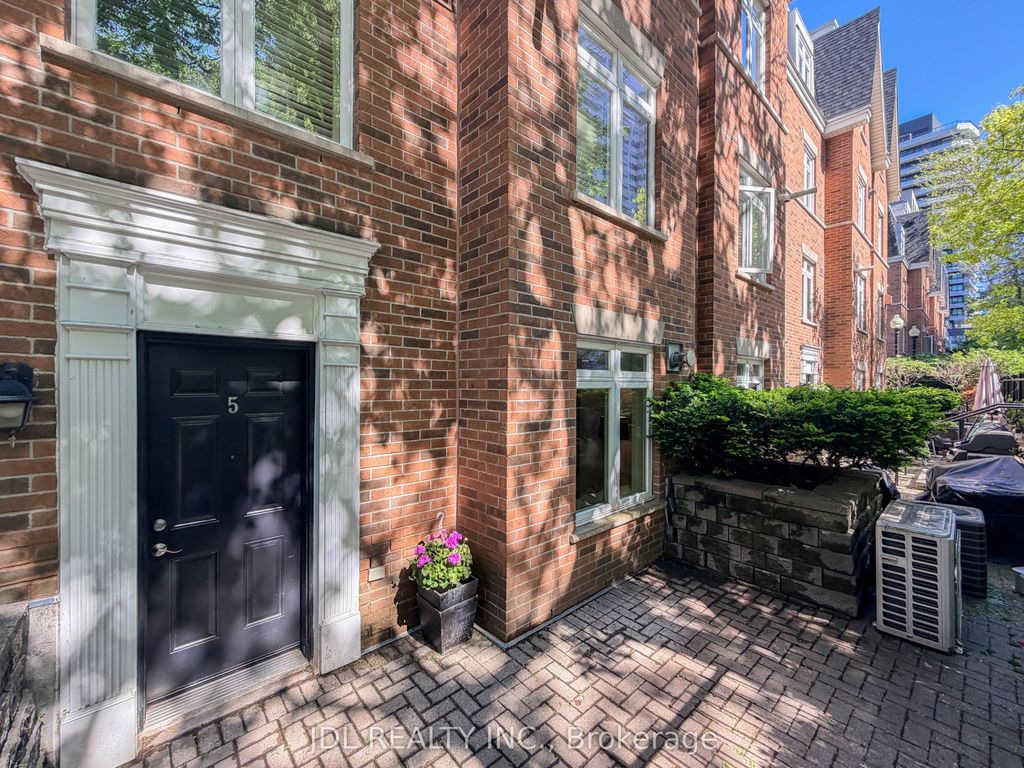 Photo of 87 Lillian Street #5, Toronto, ON M4S 2H7 (MLS # C13167970)