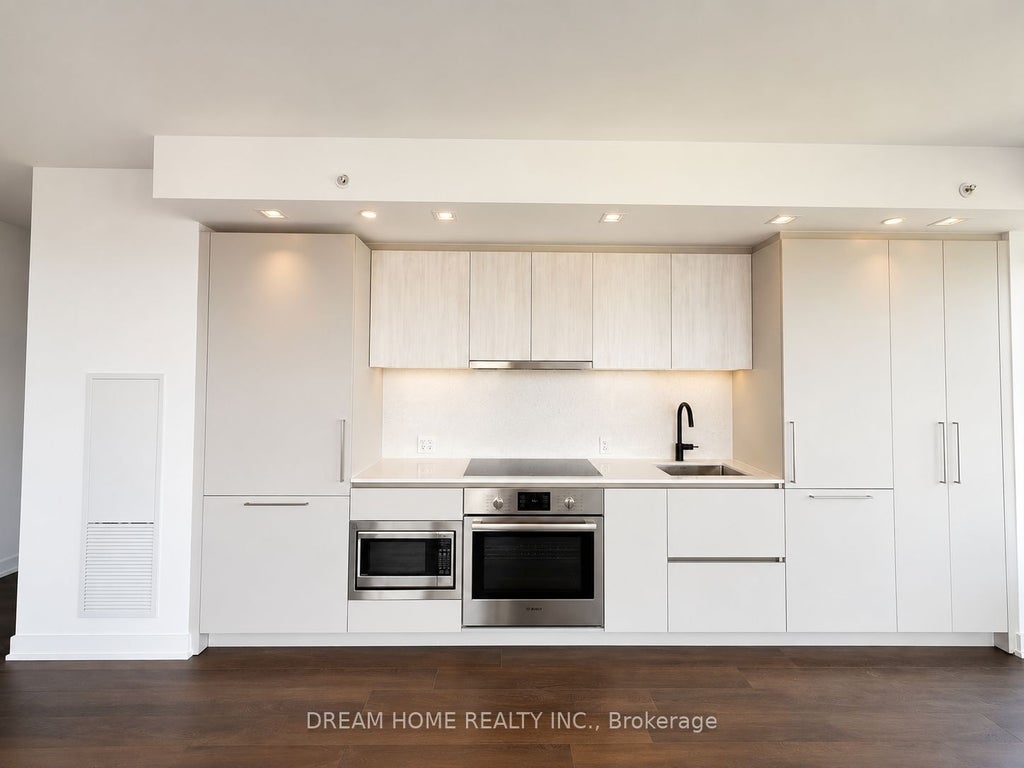 Photo of 609 Sherbourne Street #3009, Toronto, ON M4X 0A4 (MLS # C13541210)