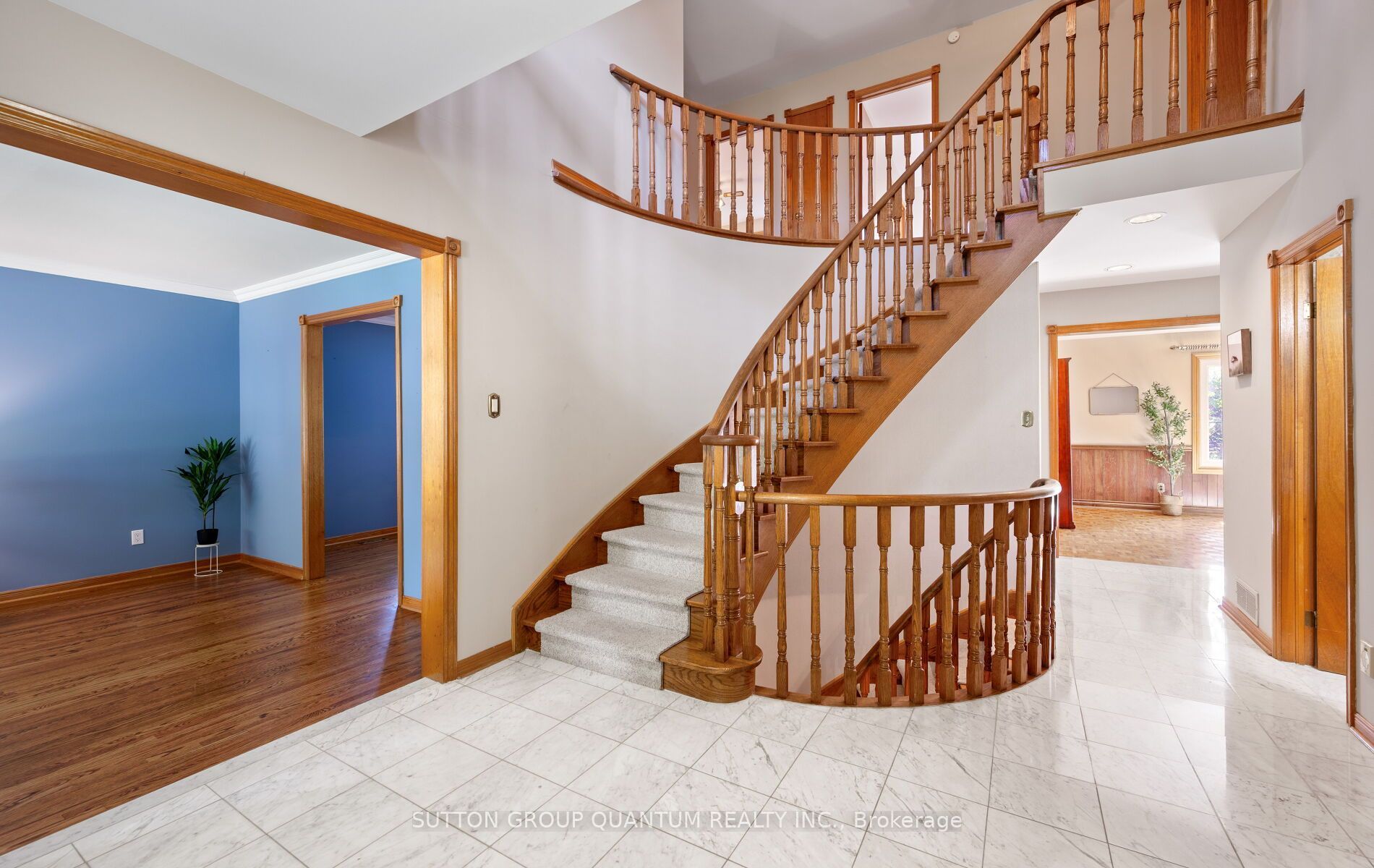 1896 Stoneybrook Court