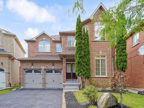 6 Rouge Fairway Street Markham ON L3S 4H5