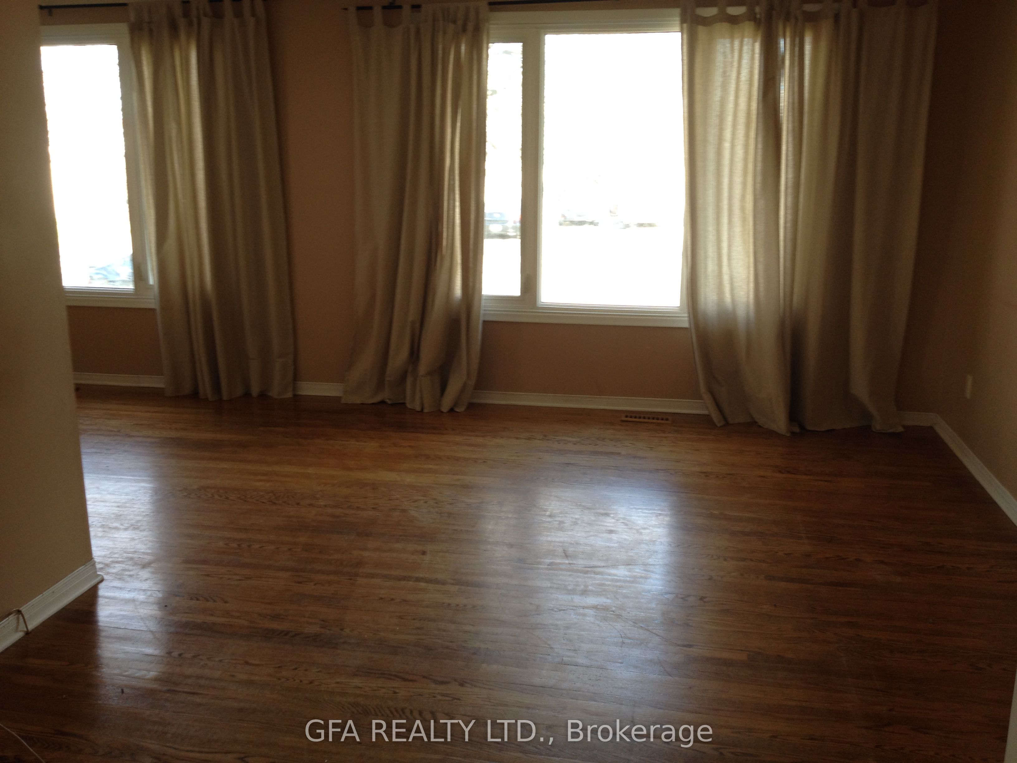 30 Reigate Avenue