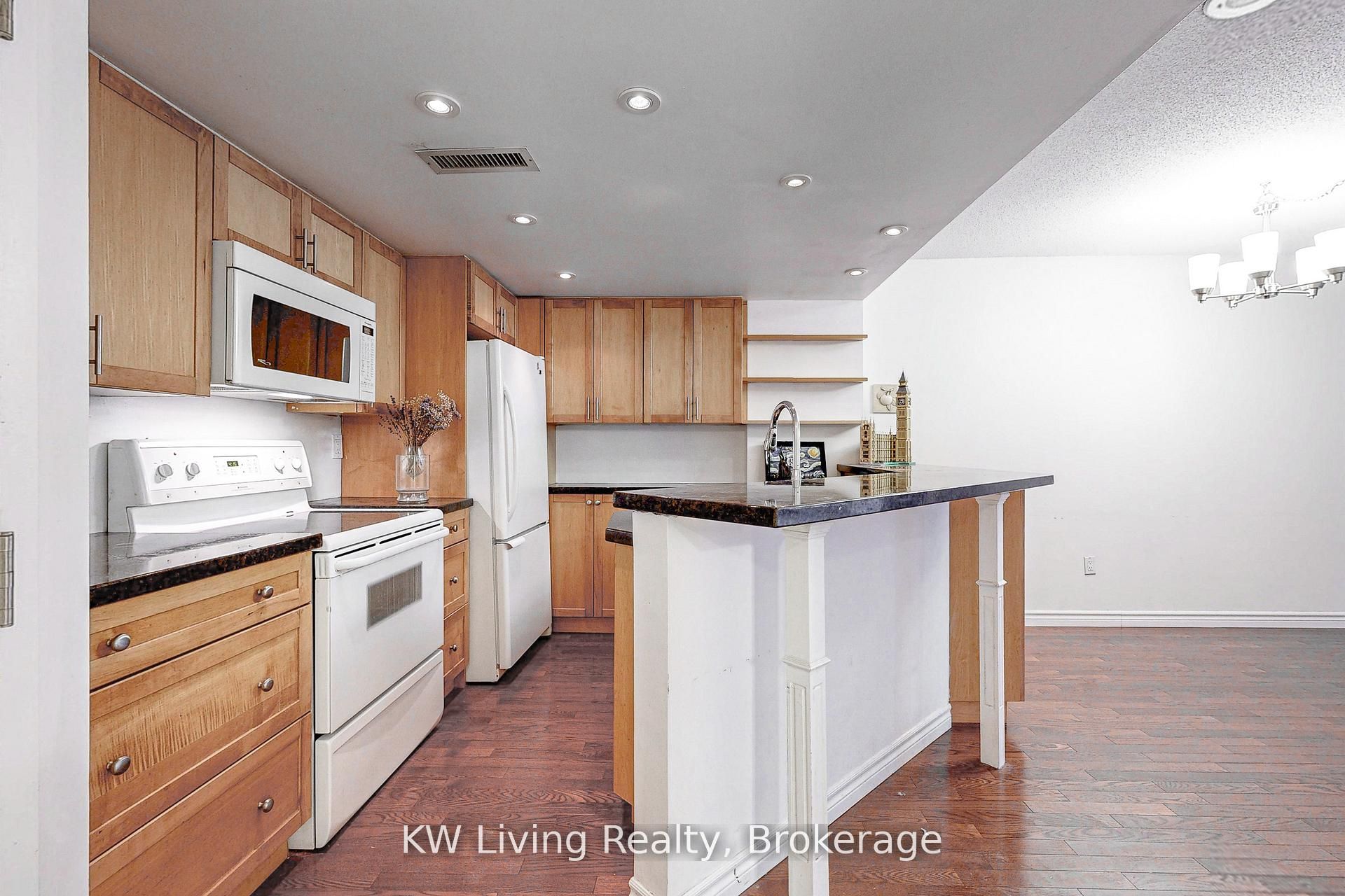 1001 Bay Street 1109