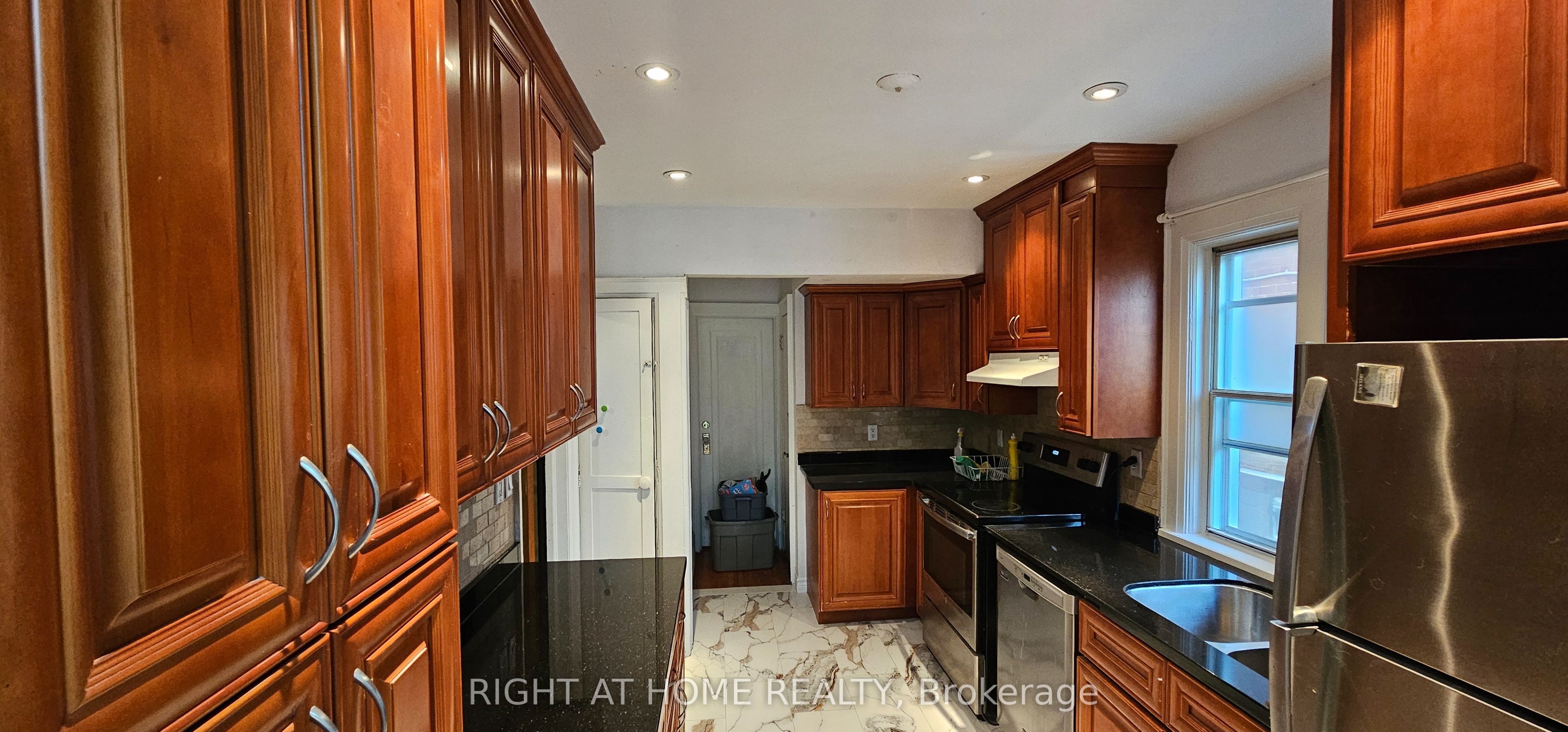 72 Eleventh Street Main Floor