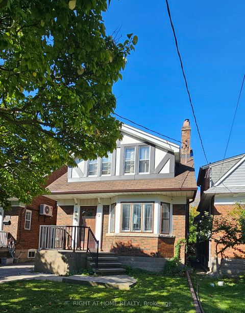 72 Eleventh Street Main Floor Toronto ON M8V 3G5