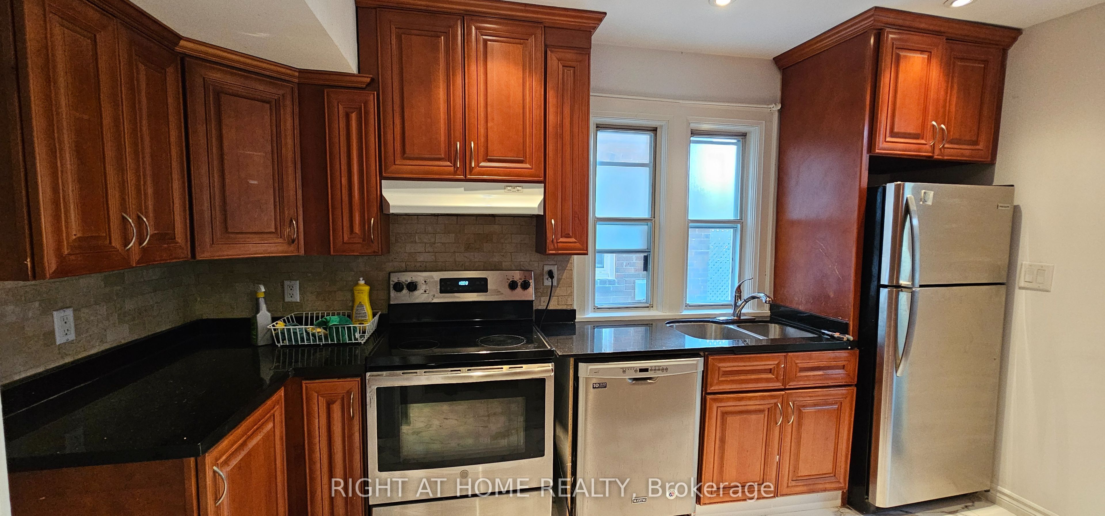 72 Eleventh Street Main Floor