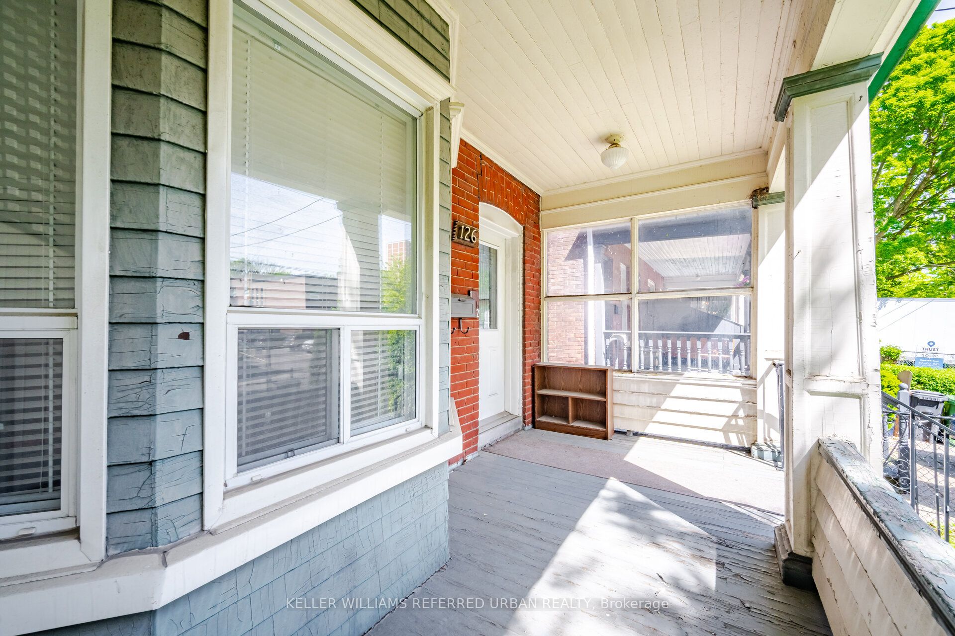 126 Close Avenue