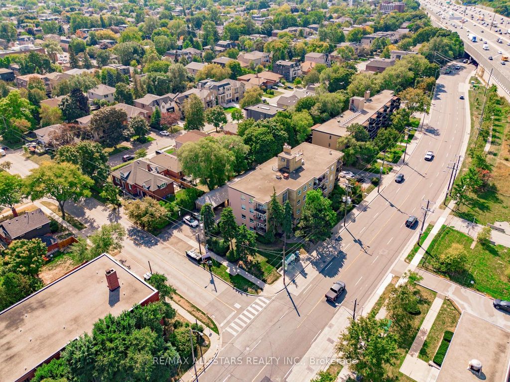 Photo of 219 Wilson Avenue #201, Toronto, ON M5M 3B2 (MLS # C12669124)