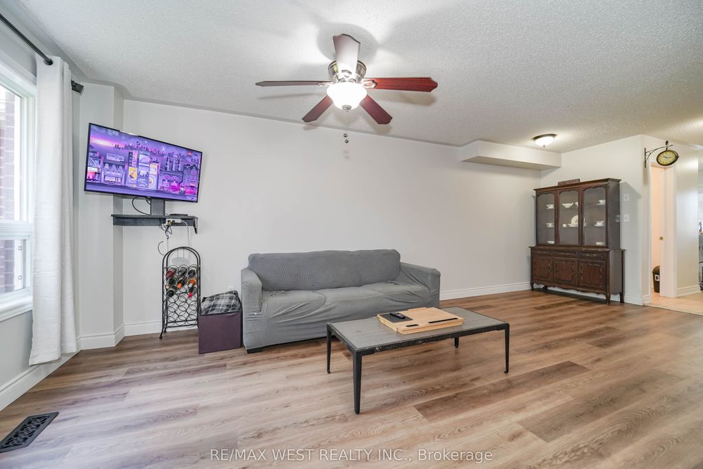 Photo of 715 Grandview Street N #36, Oshawa, ON L1K 0N2 (MLS # E12457632)