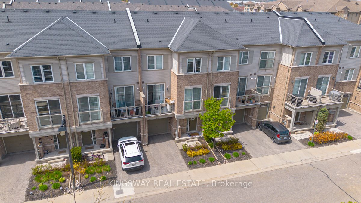 165 Hampshire Way 95