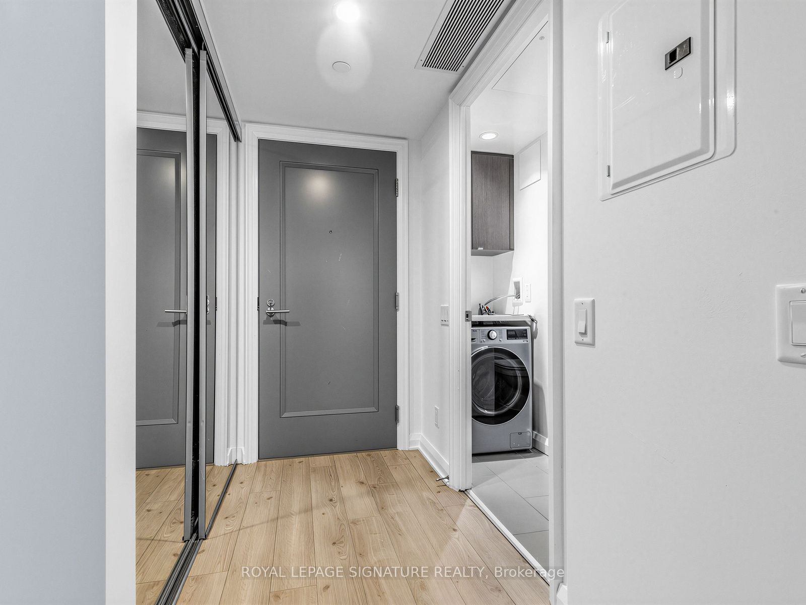 155 Yorkville Avenue 1110