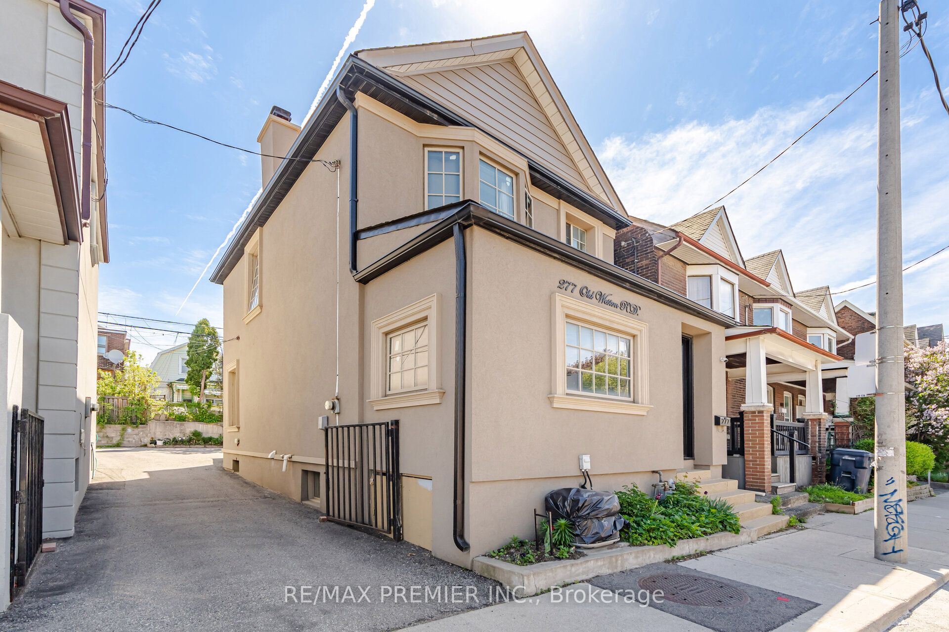 277 Old Weston Road