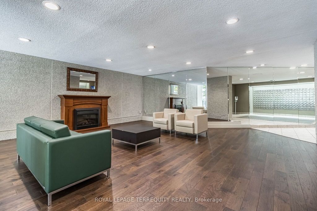 Photo of 812 Burnhamthorpe Road #1907, Toronto, ON M9C 4W1 (MLS # W12843040)