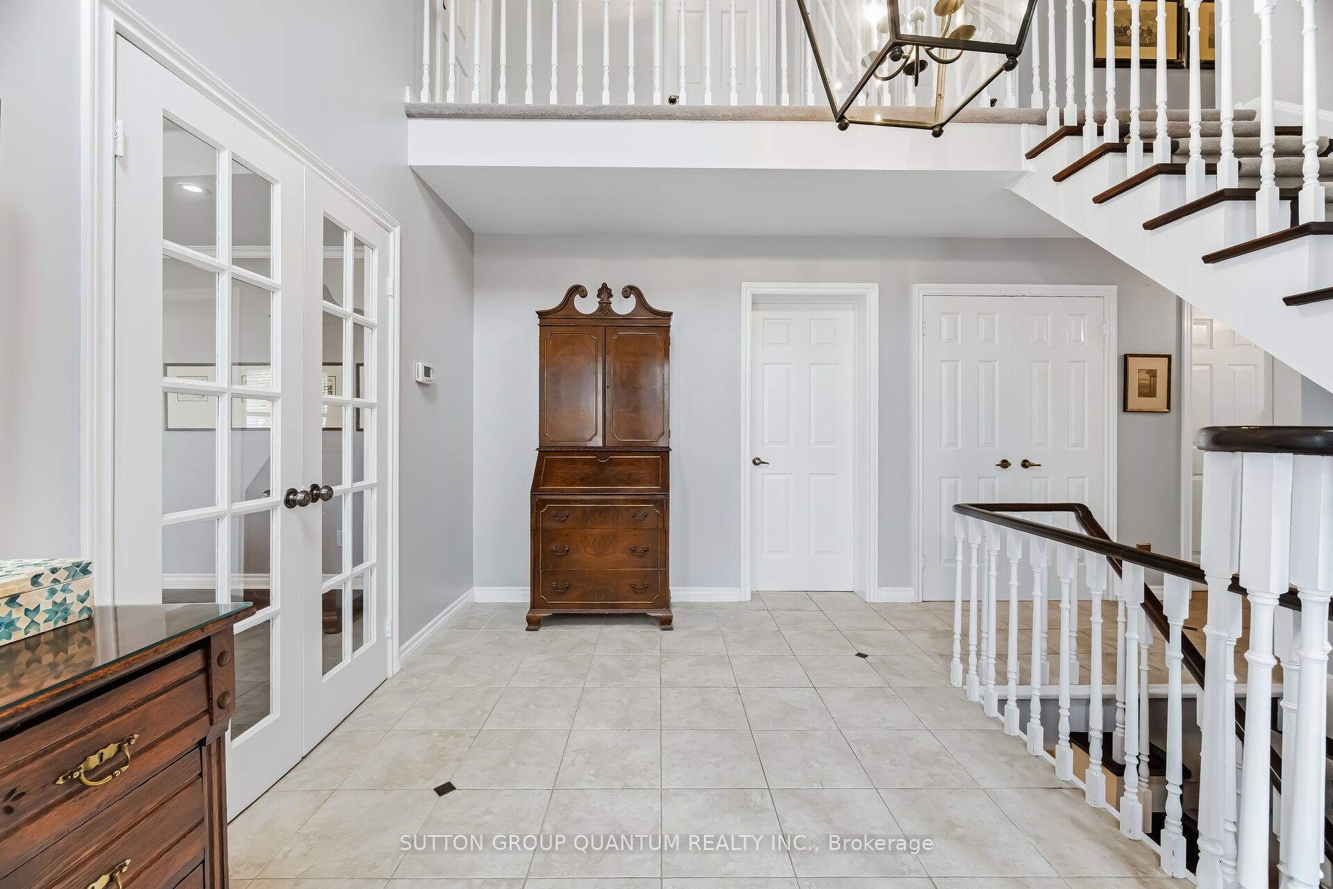 2090 Mississauga Road