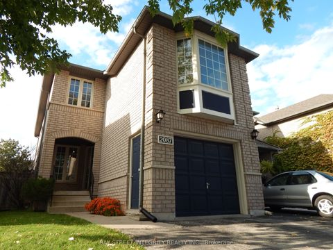 2087 Golden Orchard Trail Oakville ON L6M 3W8