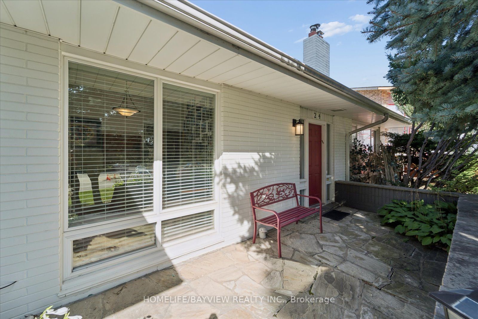 24 Ravenscroft Circle