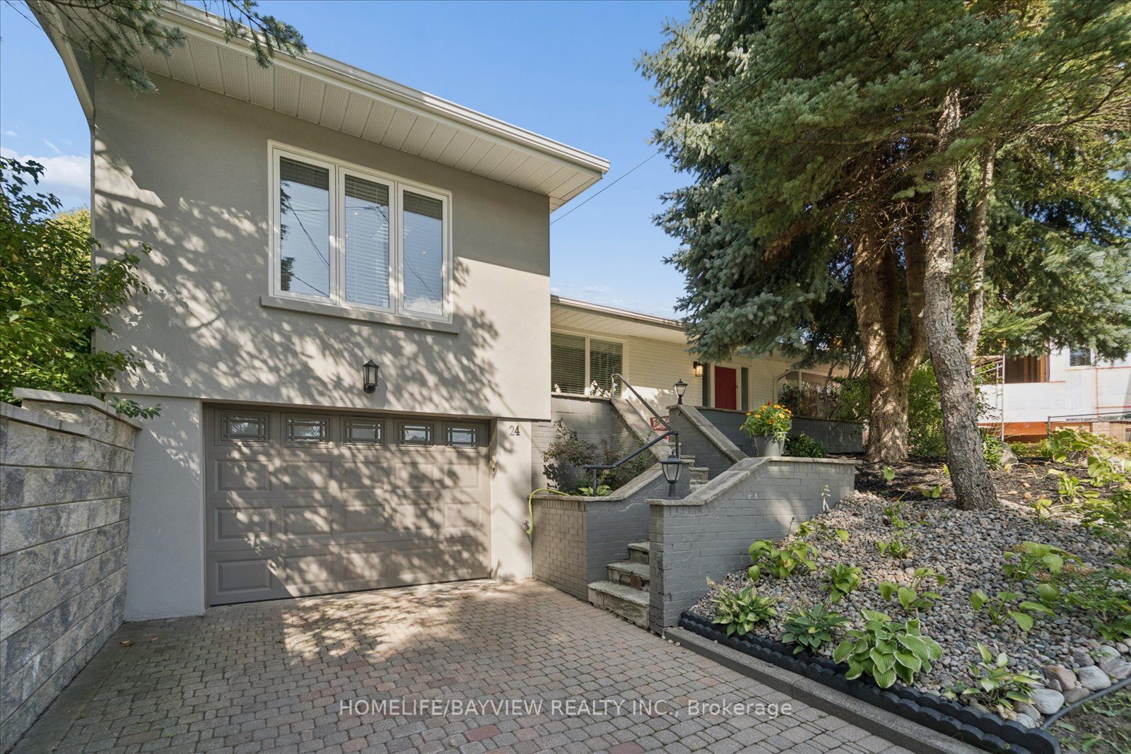 24 Ravenscroft Circle