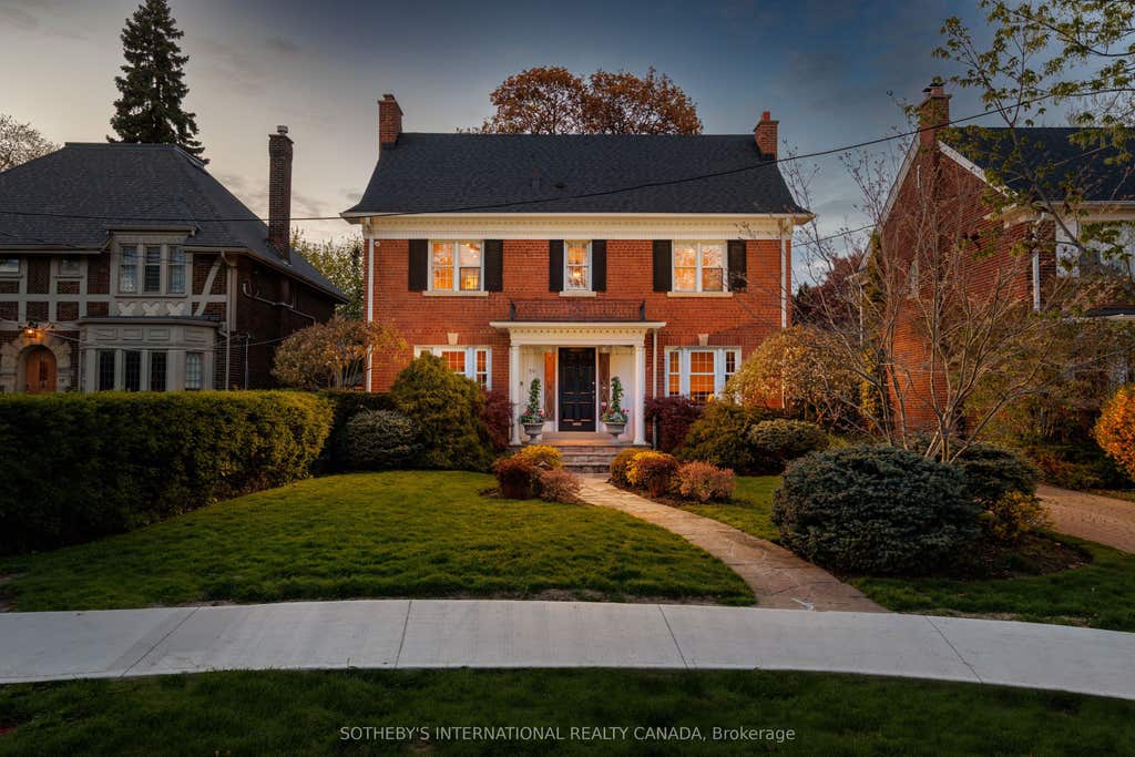 Photo of 70 King Georges Road, Toronto, ON M8X 1L9 (MLS # W13226662)