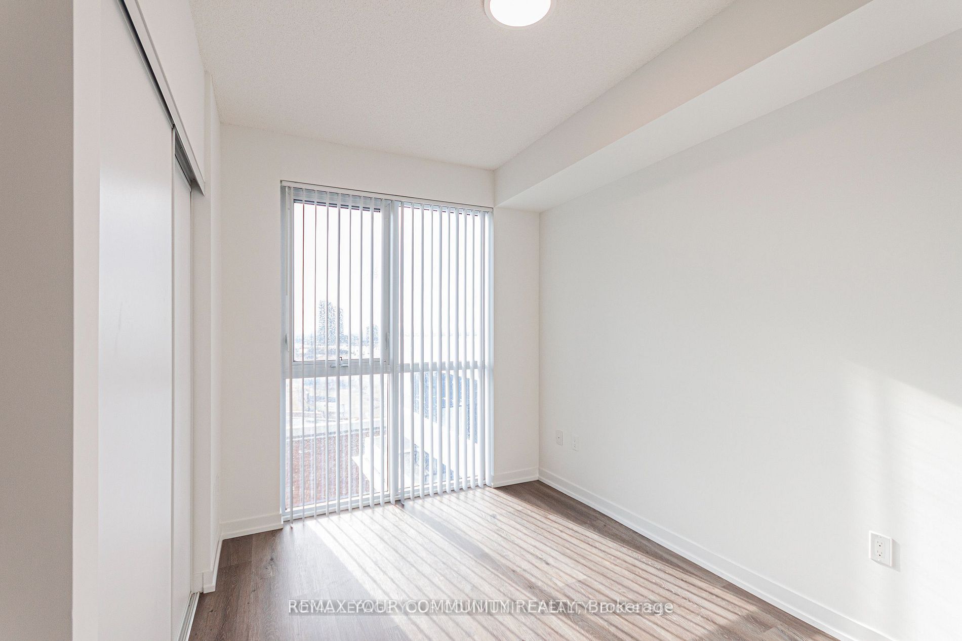 225 Commerce Street 706