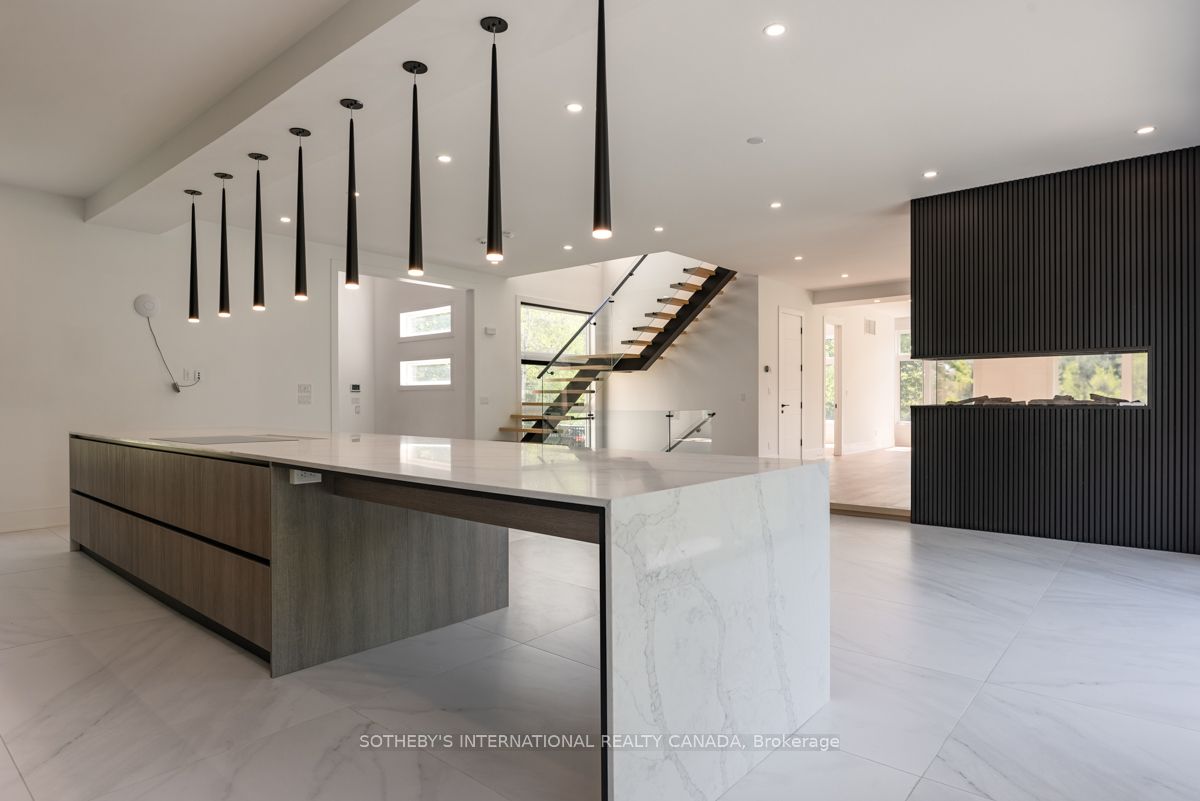 15206 Bramalea Road