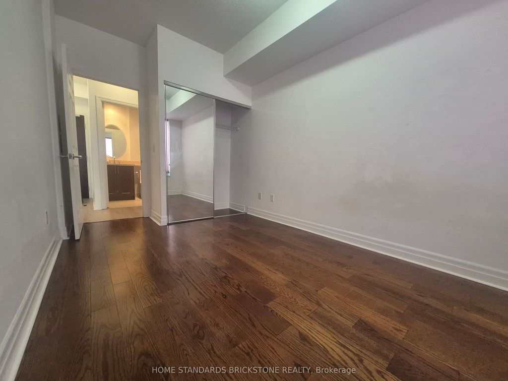 Photo of 35 Balmuto Street #1703, Toronto, ON M4Y 0A3 (MLS # C12935708)