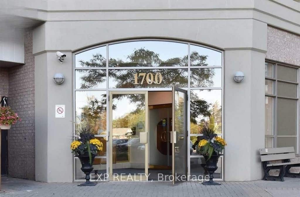 Photo of 1700 Eglinton Avenue E #522, Toronto, ON M4A 1J7 (MLS # C13647420)