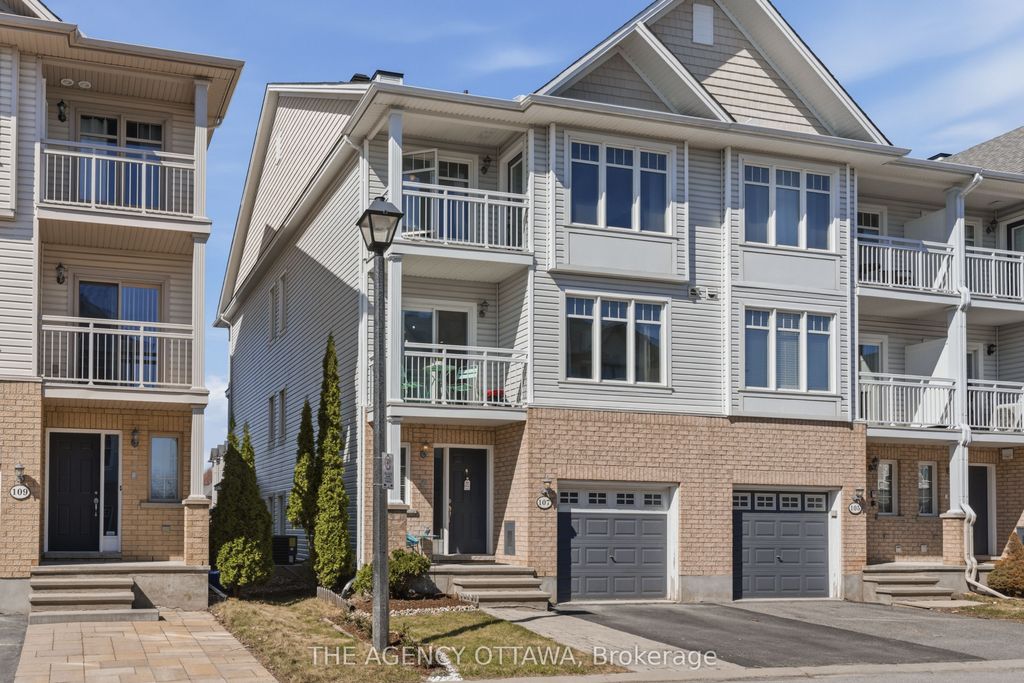 Photo of 107 Caithness Private, Orleans - Convent Glen and Area, ON K1W 0G4 (MLS # X13044156)