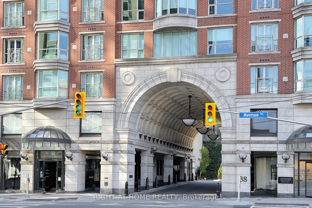 Photo of 38 Avenue Road #1201, Toronto, ON M5R 2G2 (MLS # C12600348)