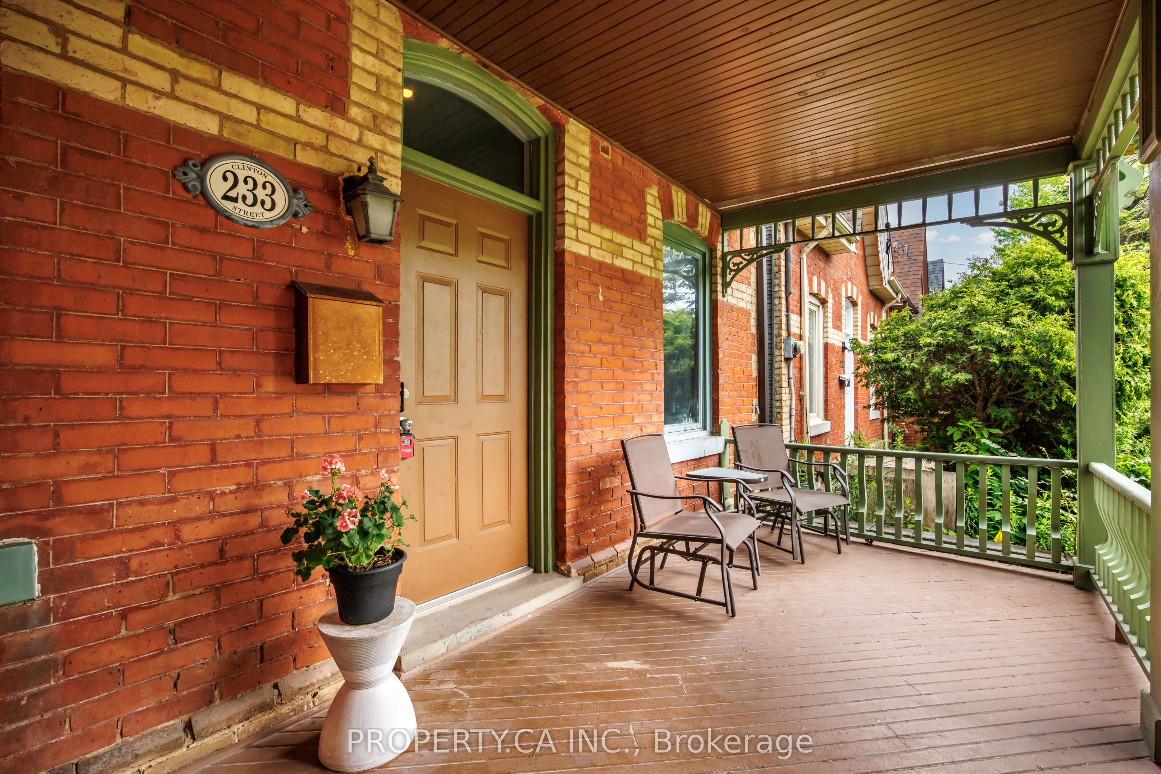 233 Clinton Street