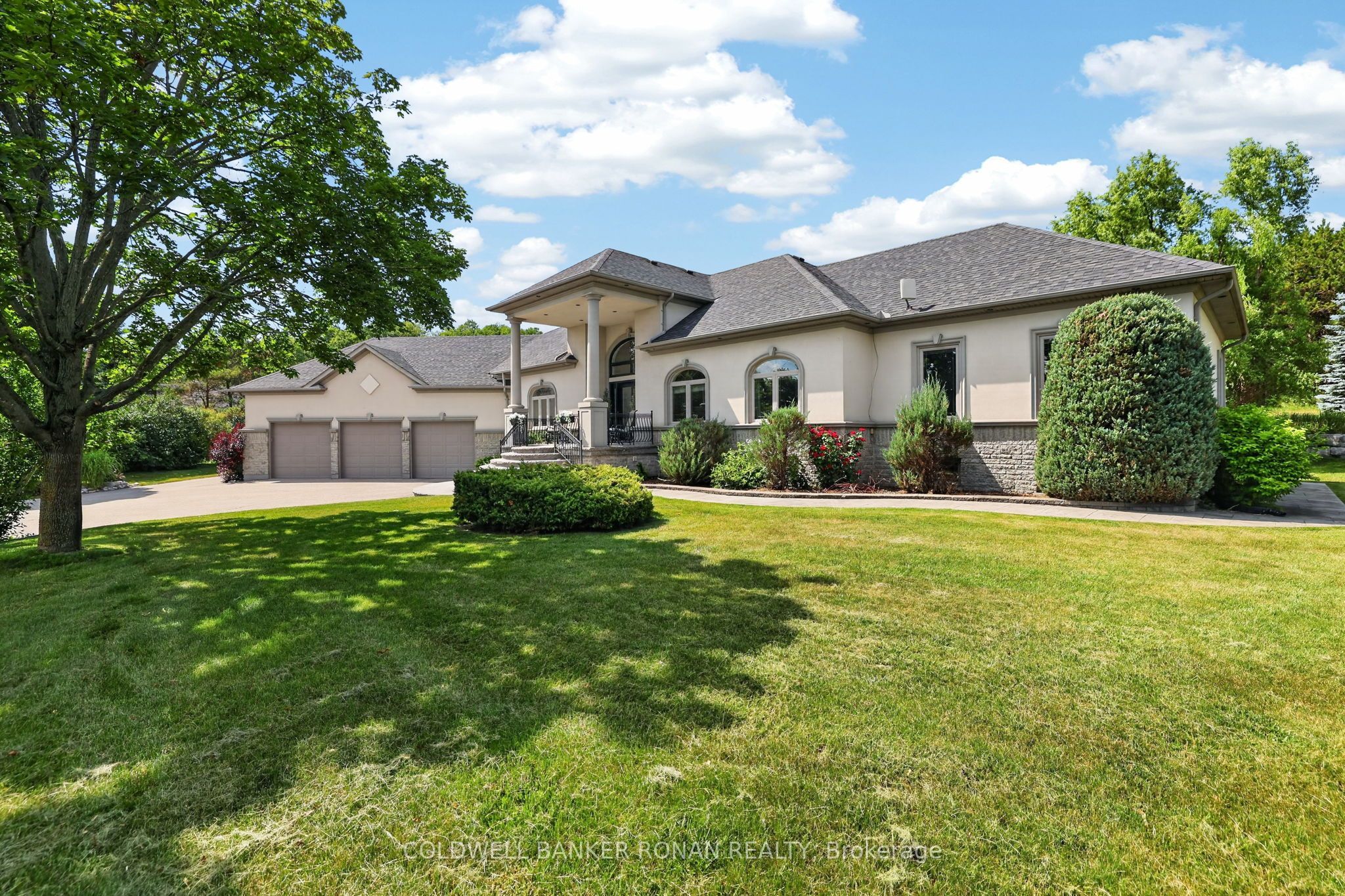 9 Moraine Place