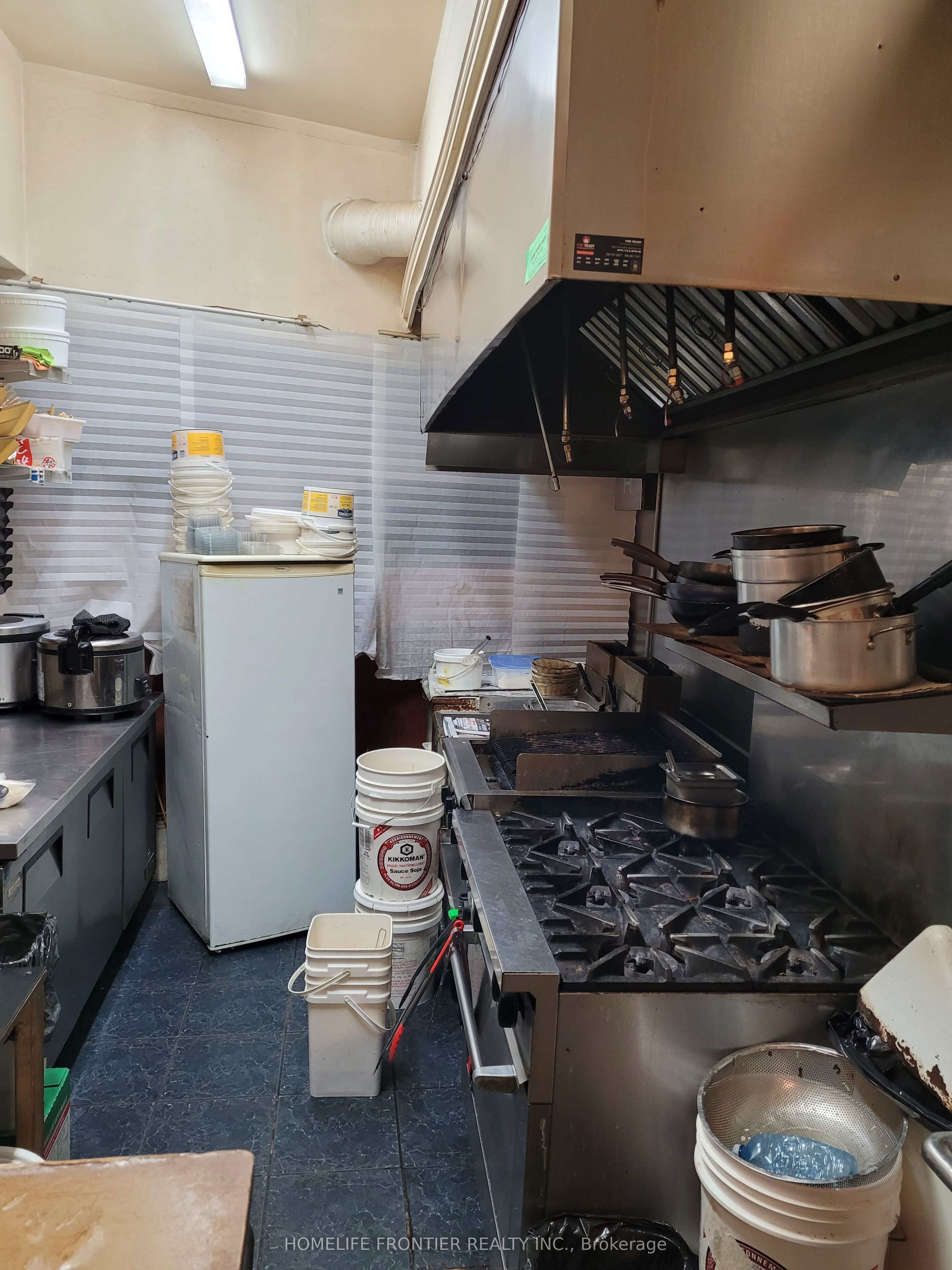 293 Roncesvalles Avenue