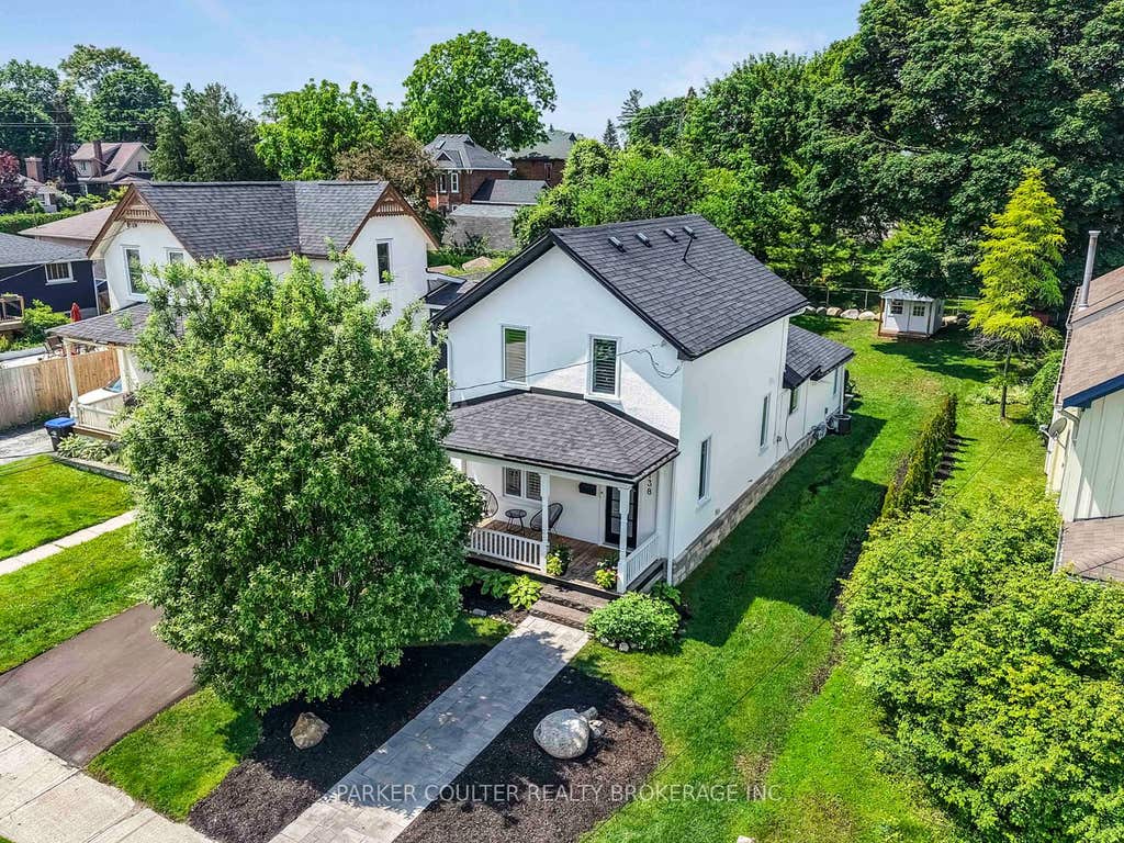 Photo of 138 Peel Street, Collingwood, ON L9Y 3V4 (MLS # S13507554)