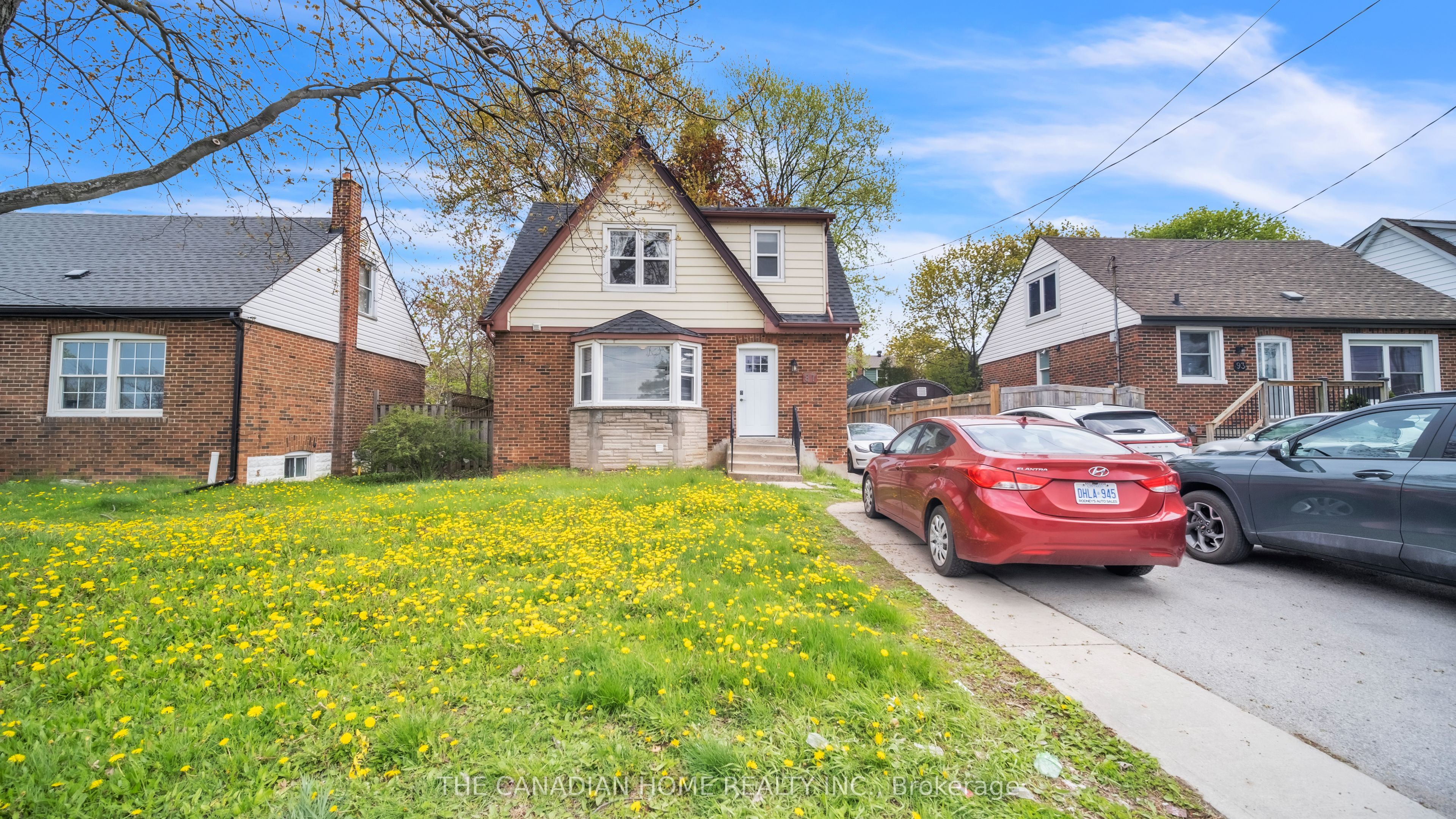 Photo 1 of 30 — 87 WEST 5TH Street, Hamilton, ON L9C 3N5
