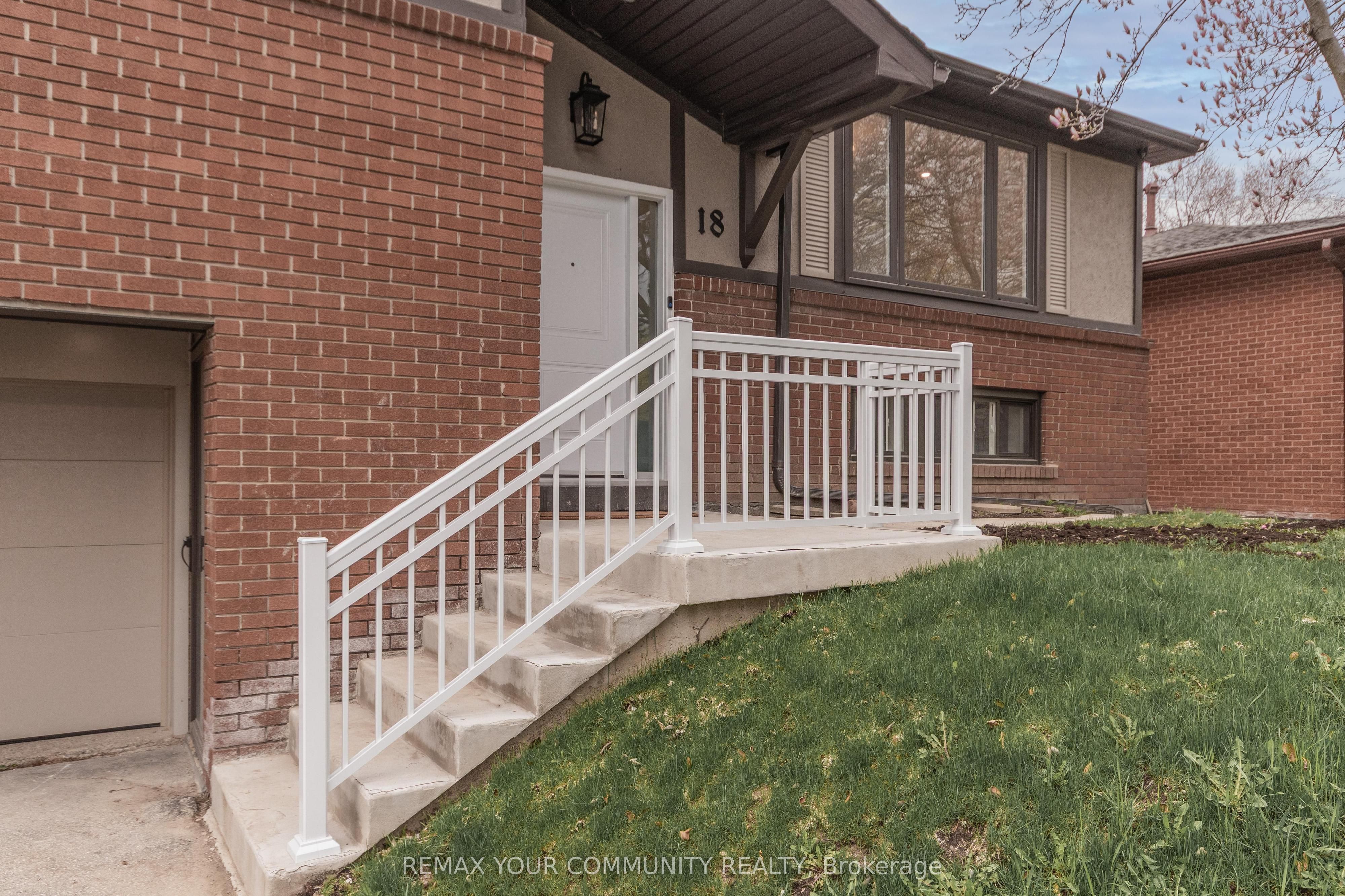 18 Ironshield Crescent