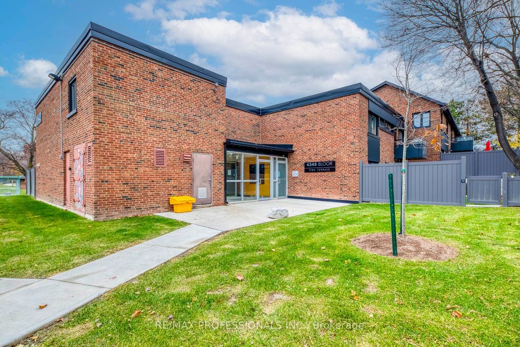 Photo of 4345 Bloor Street W #51, Toronto, ON M9C 2A4 (MLS # W12577998)