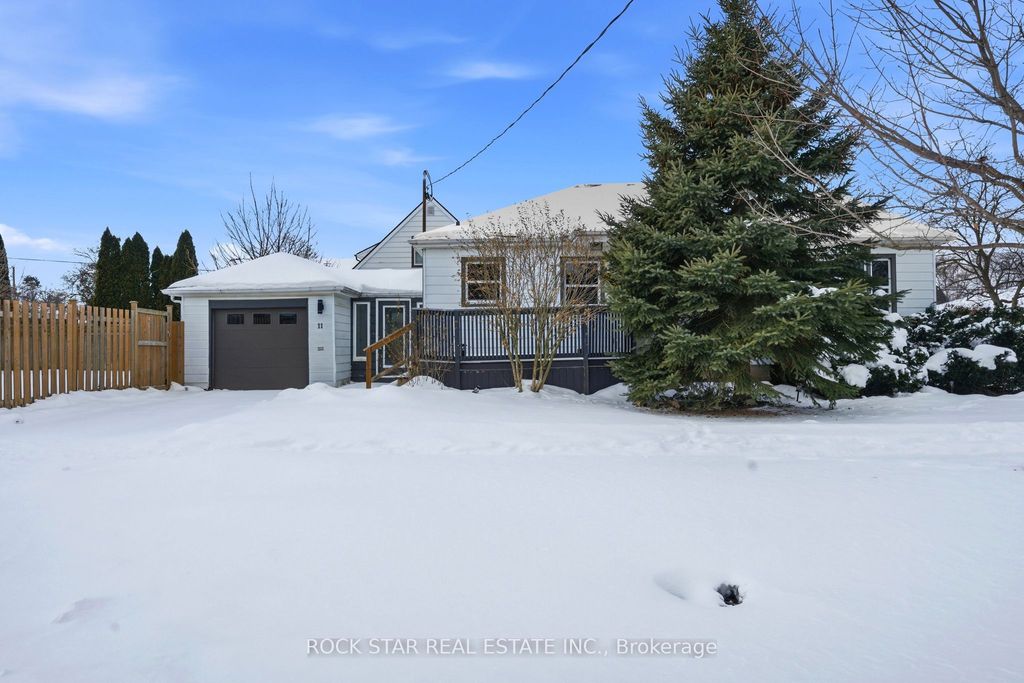 Photo of 11 Nickerson Avenue, St. Catharines, ON L2N 3L9 (MLS # X12732054)