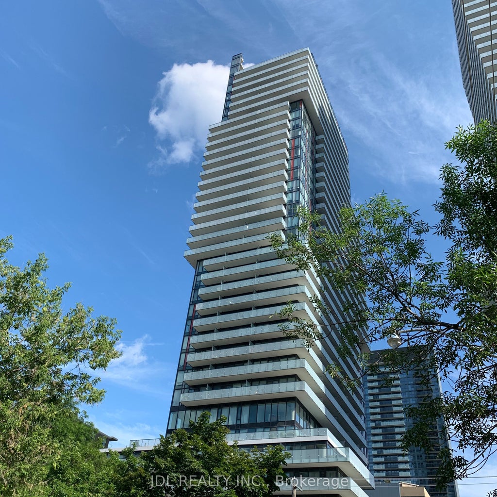 Photo of 185 Roehampton Avenue #Unit 1912, Toronto, ON M4P 0C6 (MLS # C13822008)