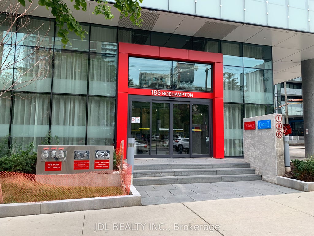 Photo of 185 Roehampton Avenue #Unit 1912, Toronto, ON M4P 0C6 (MLS # C13822008)