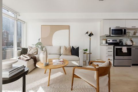 21 Nelson Street 501 Toronto ON M5V 3H9