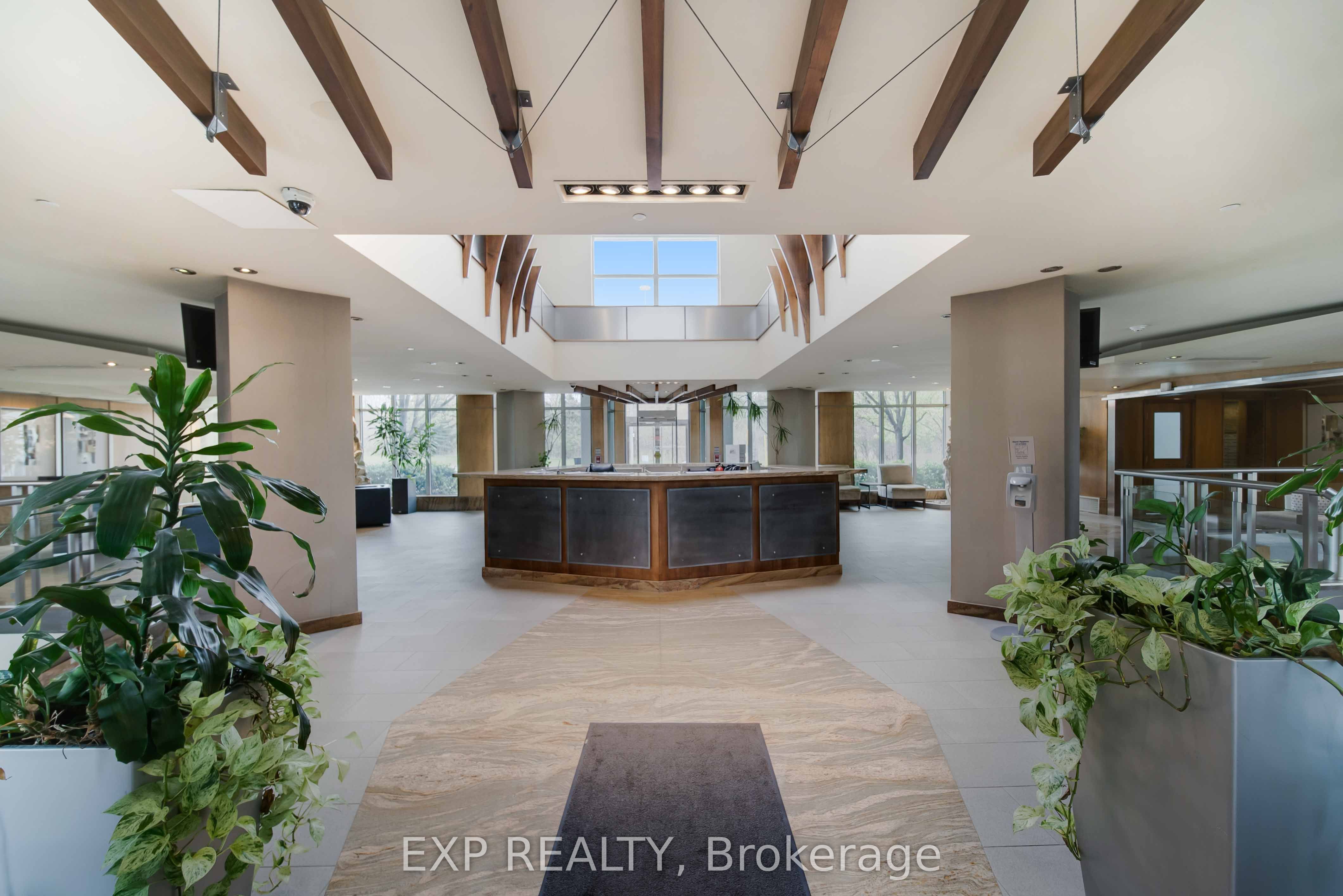 2119 Lakeshore Boulevard W 1003