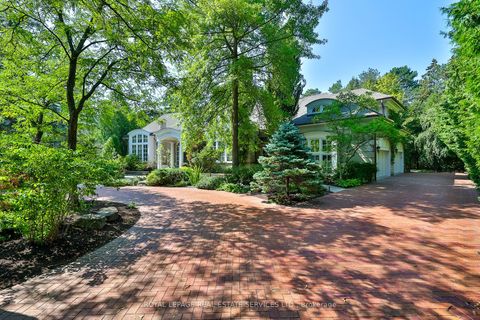 9 Seinecliffe Road Markham ON L3T 1K3